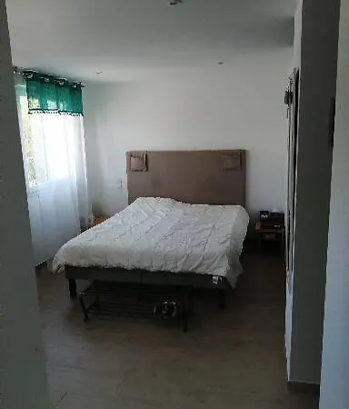 Maison 8/10 Personnes Avec Piscine Villa Saint-Just (Herault)